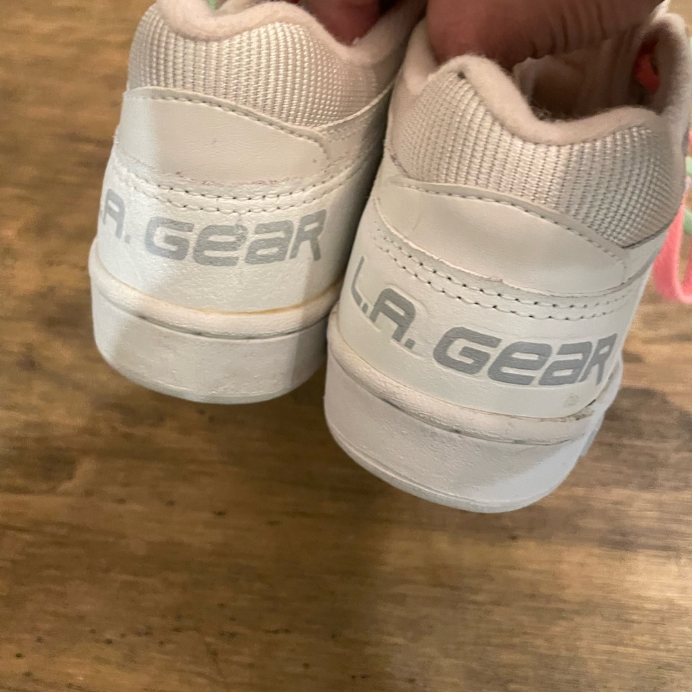 Vintage 1980s LA gear low top white sneakers 7 NEW scuff Rare 3 laces purple - Picture 14 of 17